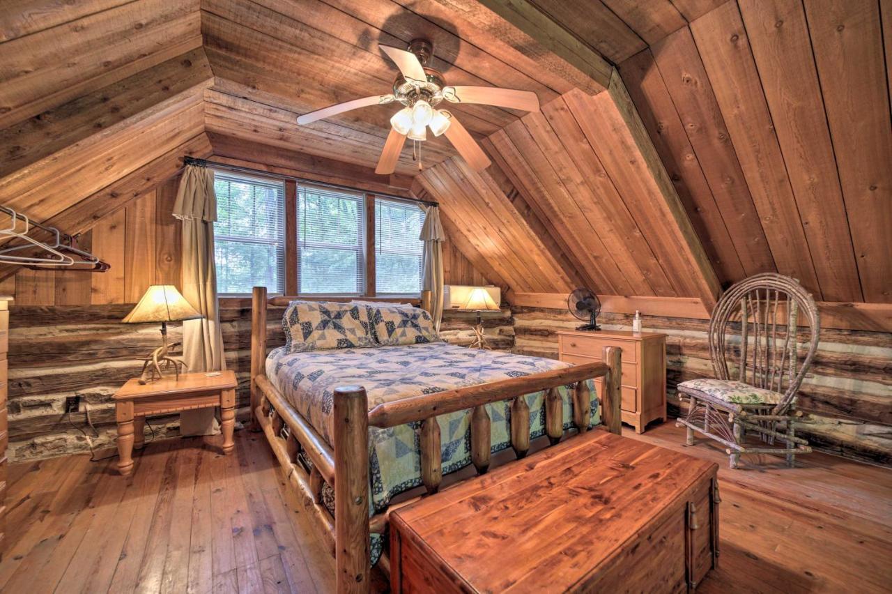 Historic Cabin Grill And Hiking Trail Access! Bryson City Exterior photo